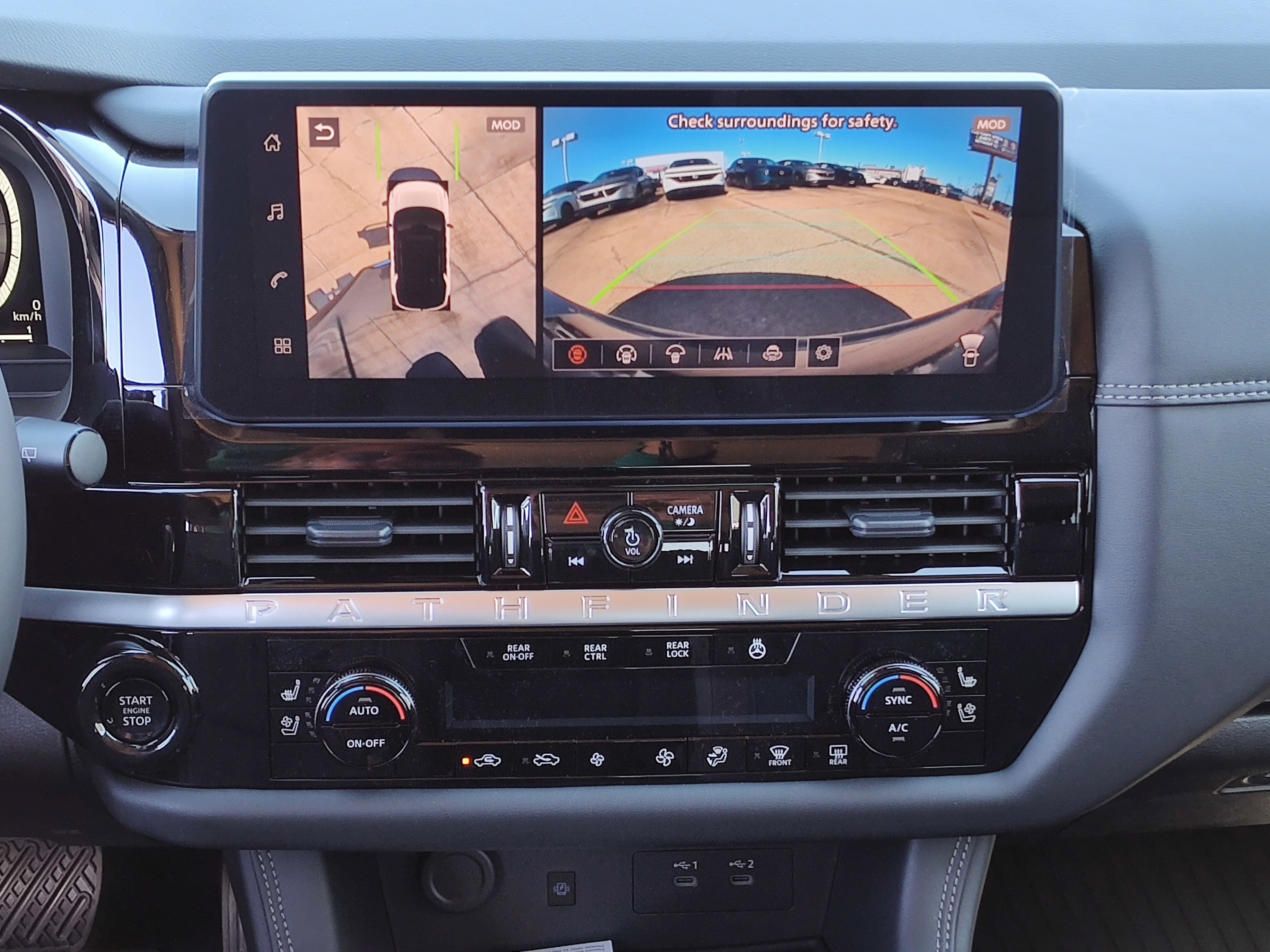 New 2026 Nissan Pathfinder Platinum image 9