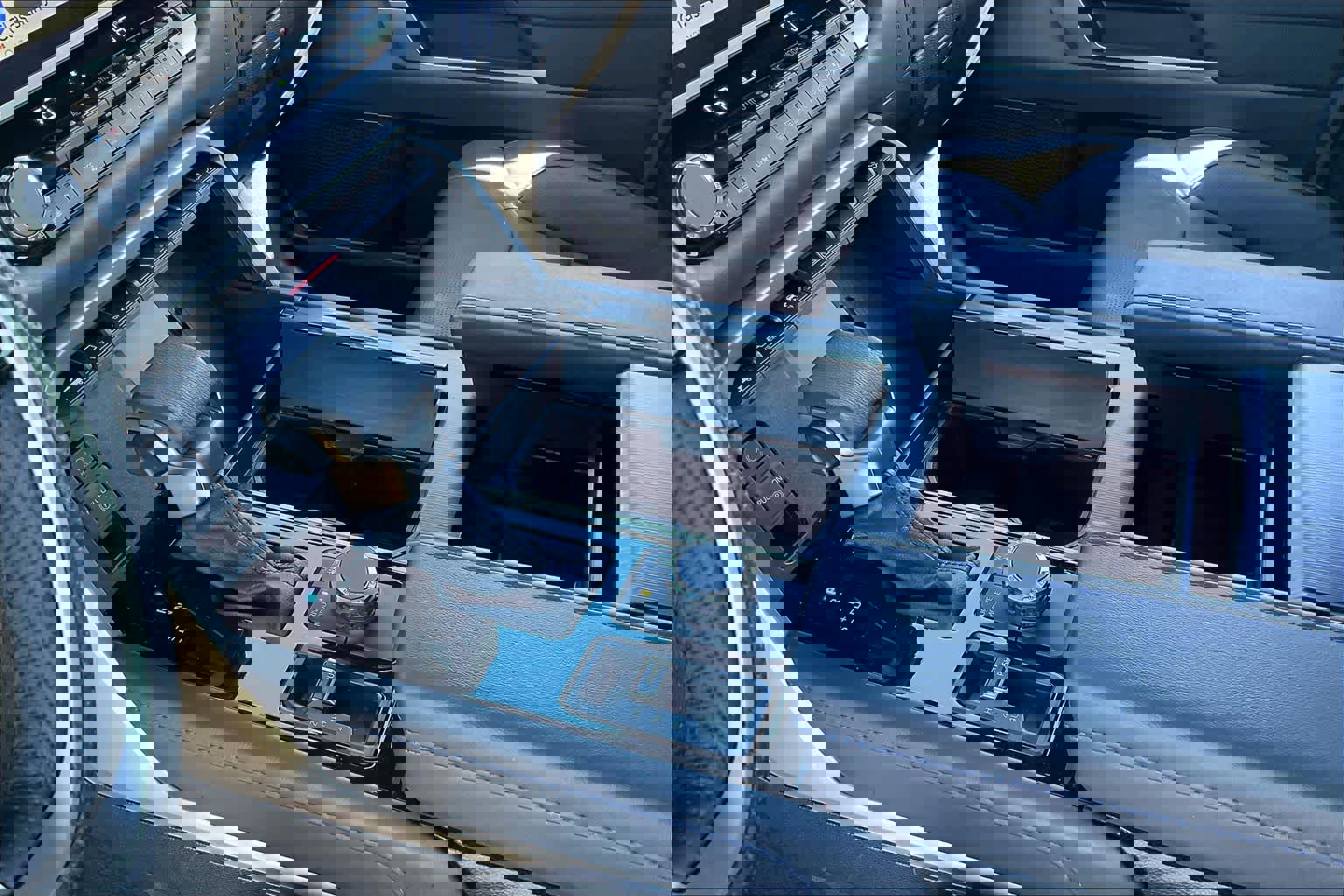 Used 2026 Toyota Tundra Platinum image 16