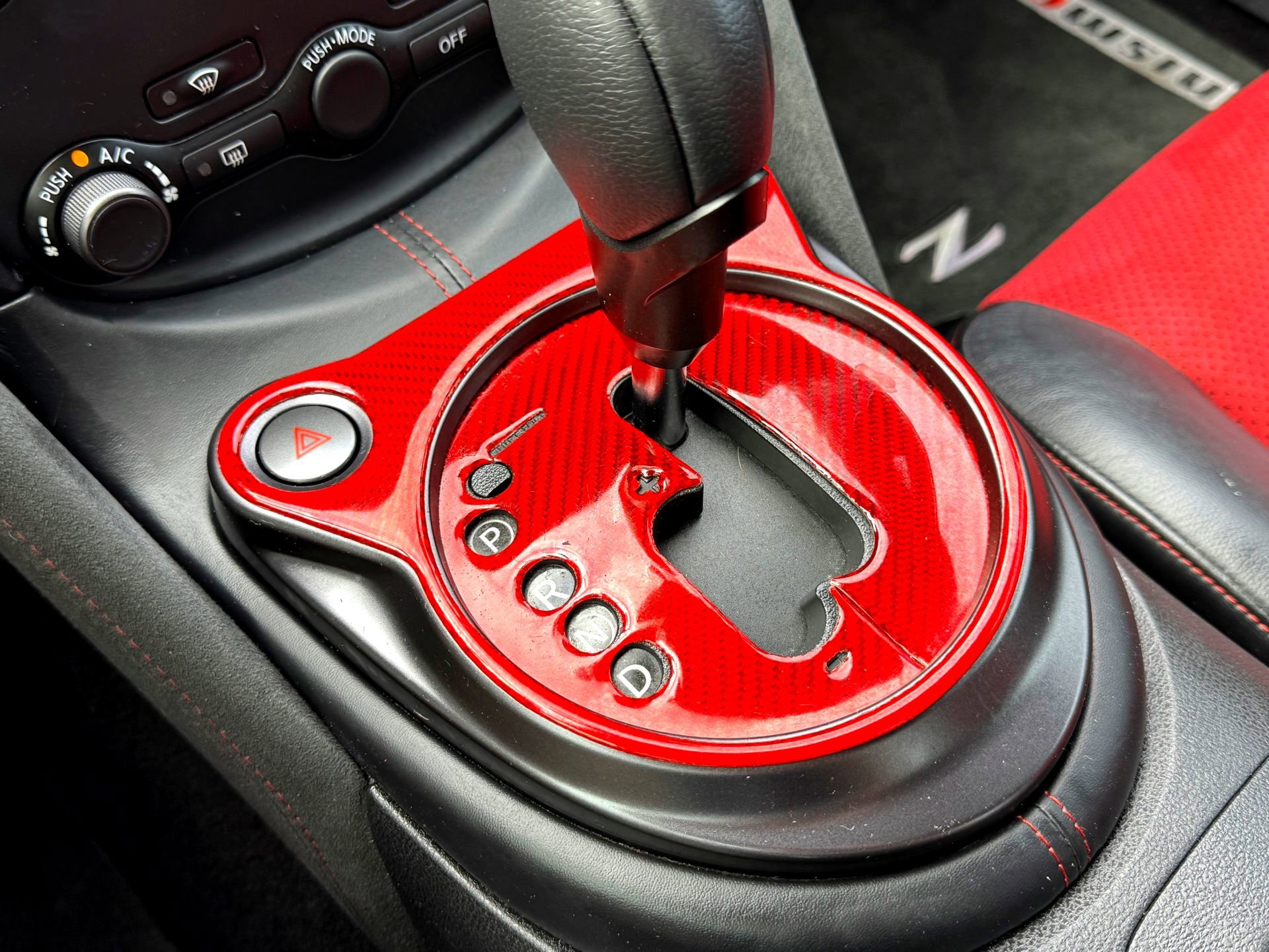 Used 2017 Nissan 370Z NISMO image 32