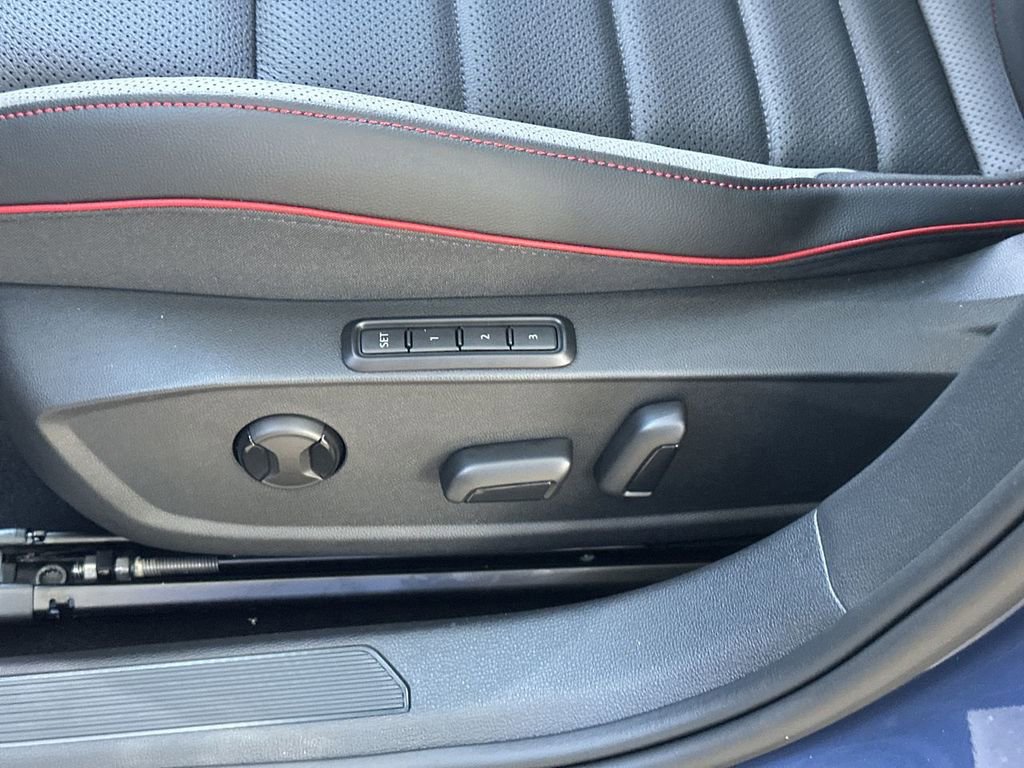 New 2026 Volkswagen GTI SE image 12