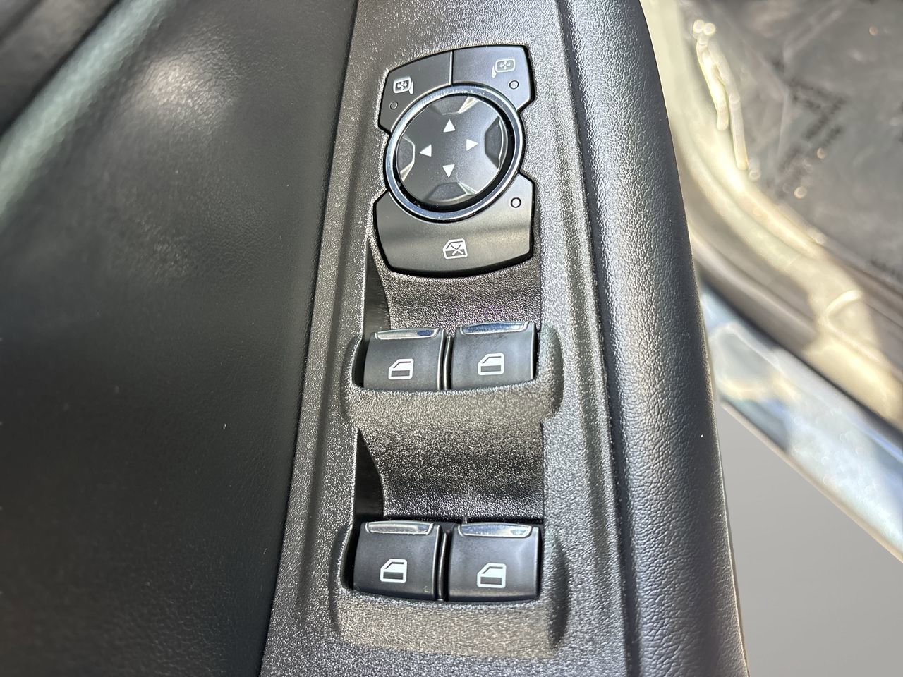 Certified 2024 Ford Edge SE AWD/4WD image 16