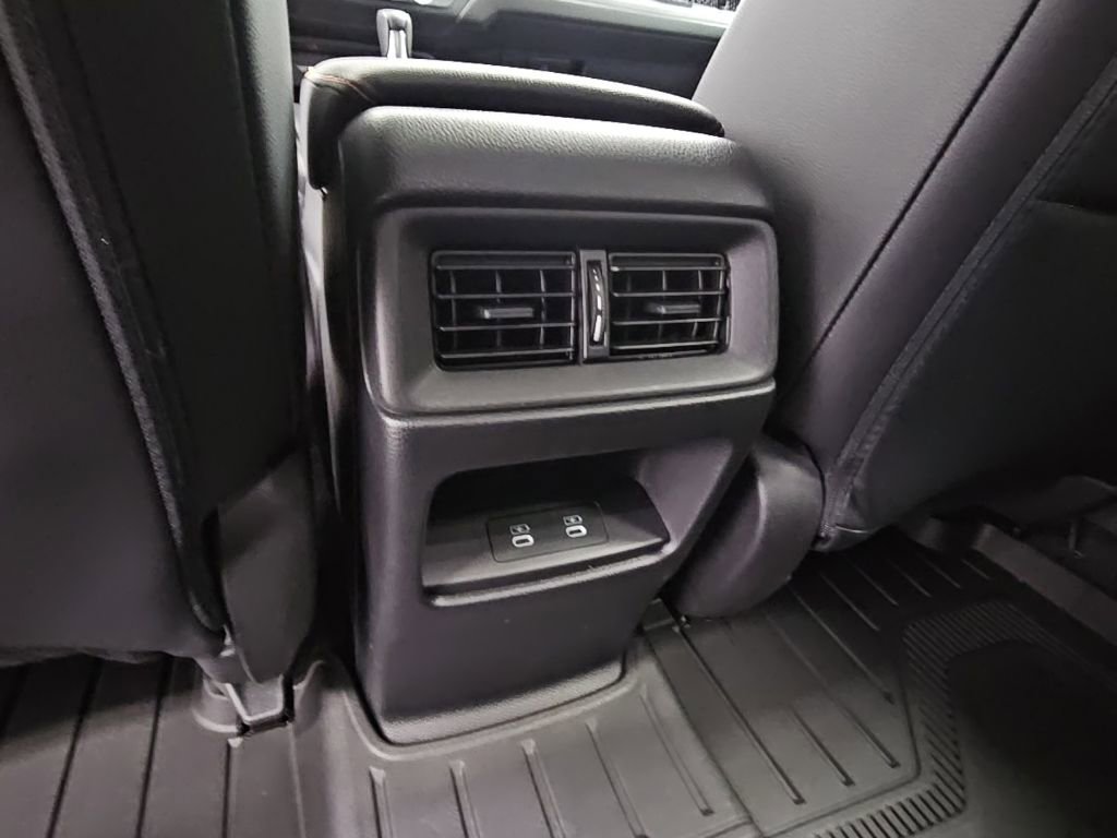 Used 2025 Honda CR-V Sport-L image 33