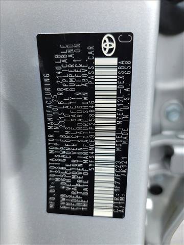 Used 2026 Toyota Corolla SE FWD image 19