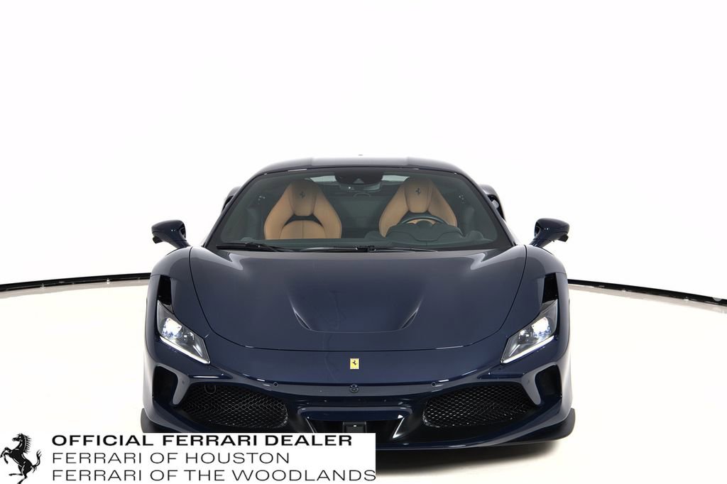 Used 2022 Ferrari F8 Tributo image 9