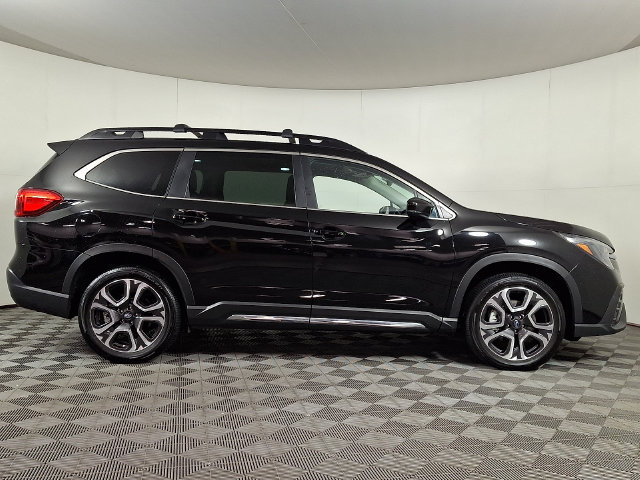 Used 2024 Subaru Ascent Limited w/ Technology Package AWD/4WD image 10