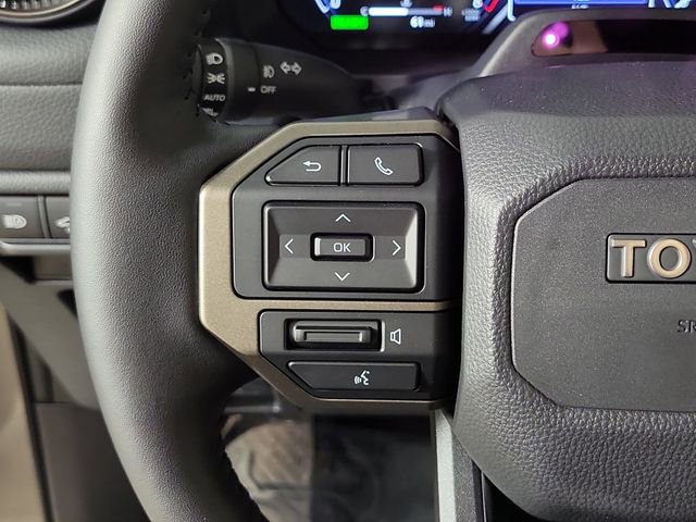 Used 2026 Toyota Land Cruiser w/ Premium Package AWD/4WD image 25