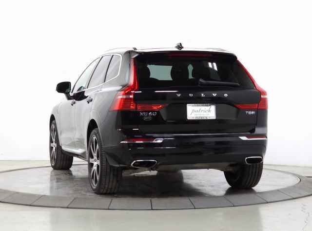 Used 2019 Volvo XC60 T8 Inscription image 5