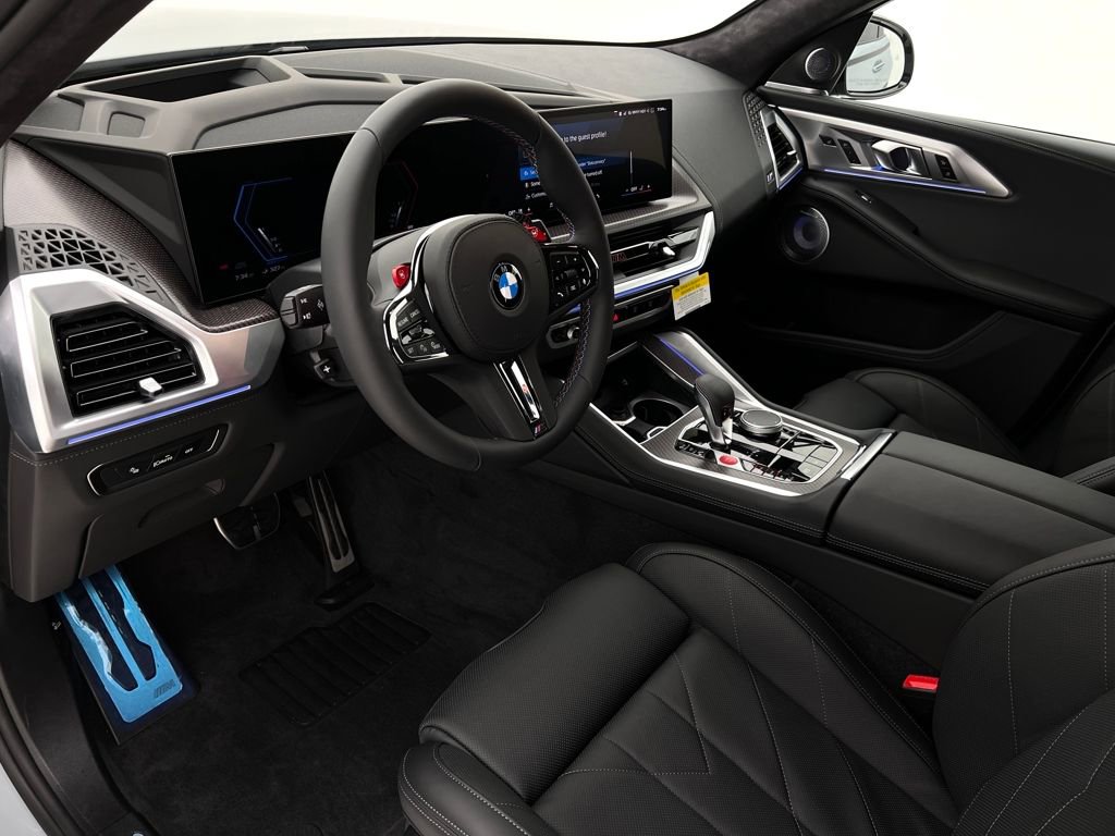 New 2026 BMW XM Label Red image 9