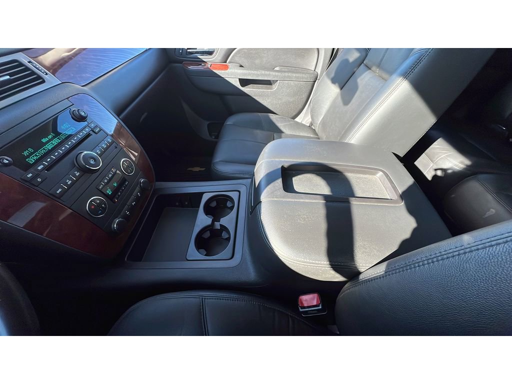 Used 2013 Chevrolet Avalanche LT w/ All-Star Edition image 20