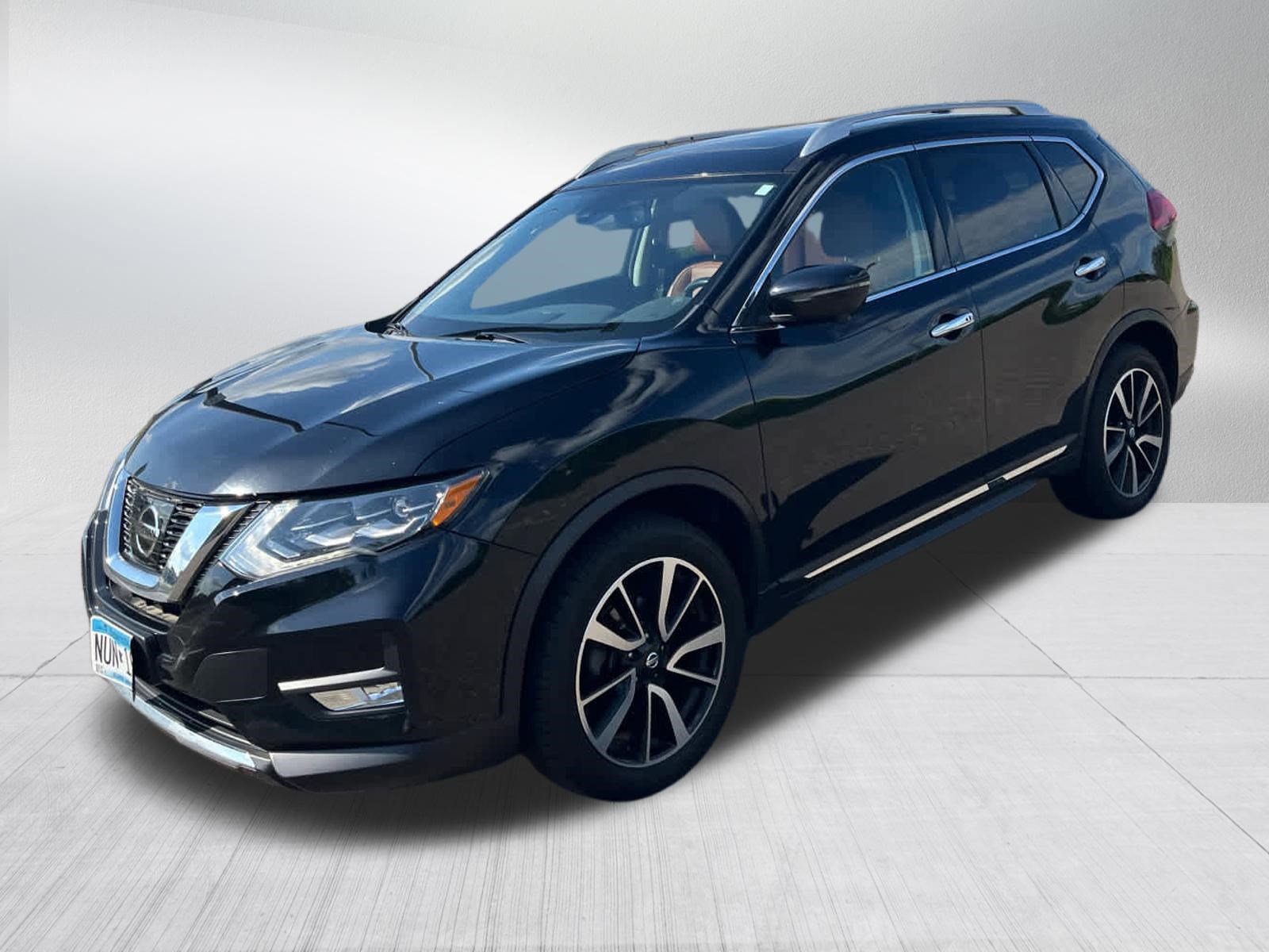 Used 2017 Nissan Rogue SL w/ SL Premium Package AWD/4WD image 3