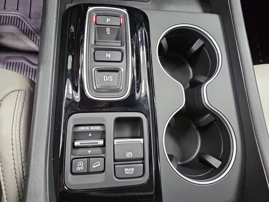 New 2026 Honda Pilot Touring image 21