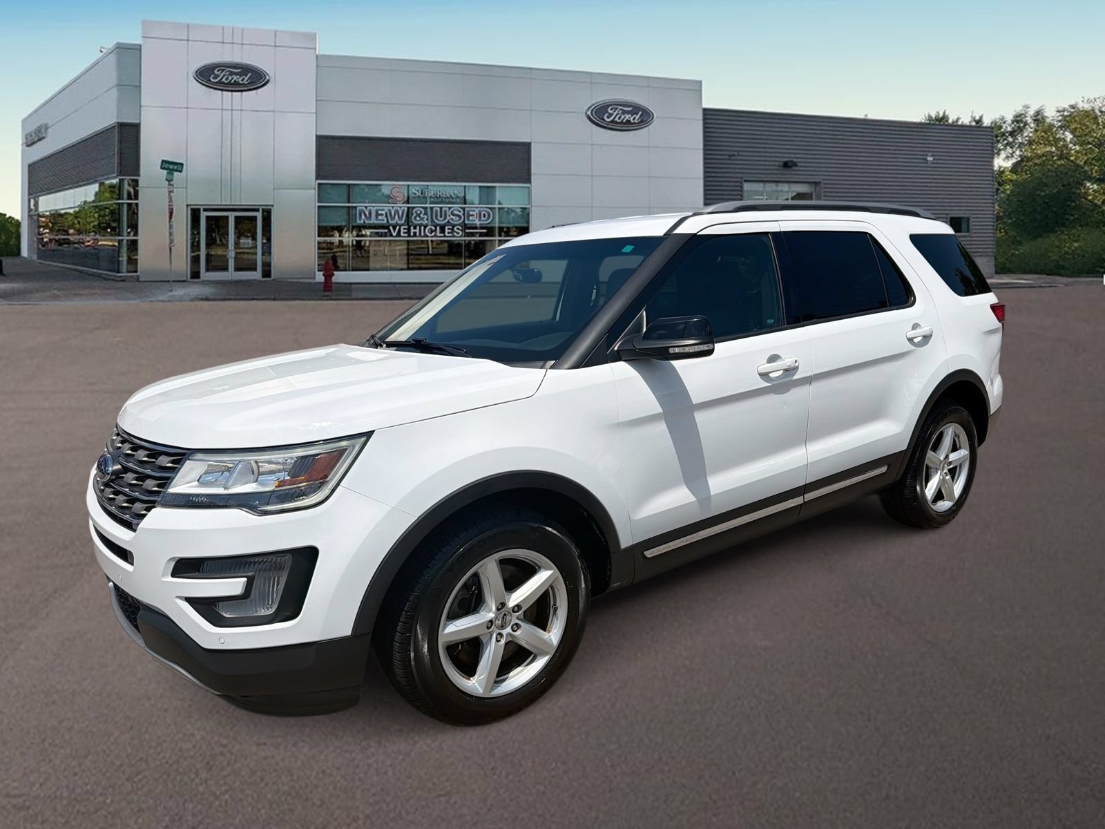Used 2017 Ford Explorer XLT w/ Equipment Group 202A