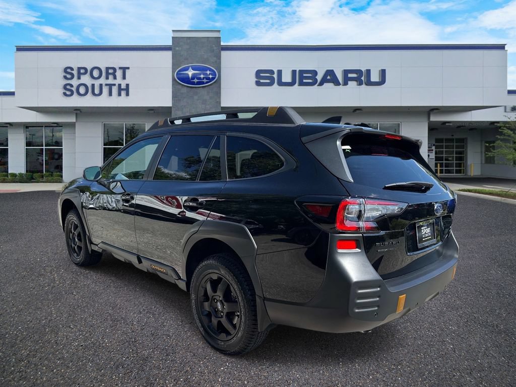 Used 2025 Subaru Outback Wilderness w/ Wilderness Package AWD/4WD image 5