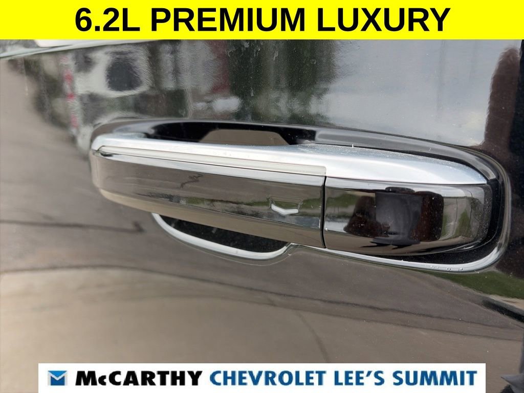 Used 2023 Cadillac Escalade Premium Luxury w/ LPO, Illumination Package AWD/4WD image 59