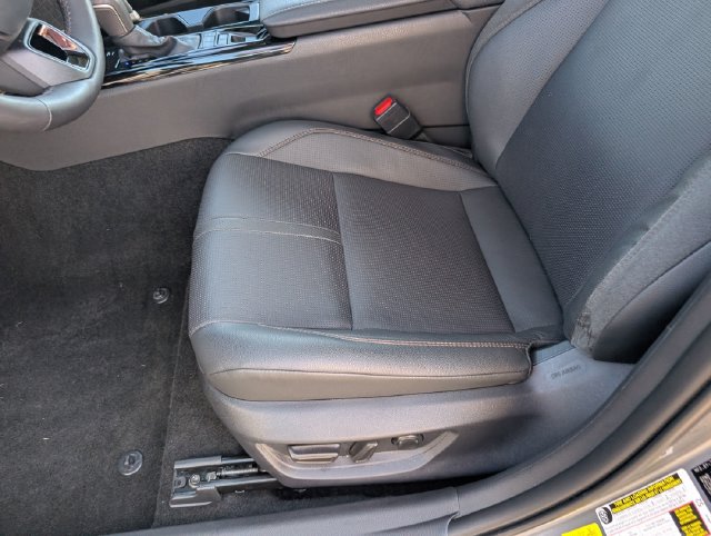 Used 2026 Toyota Camry XLE w/ Premium Package AWD/4WD image 18