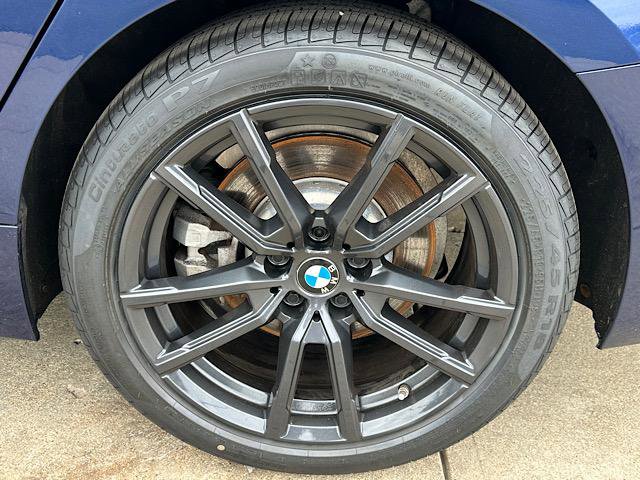 Used 2020 BMW 330i xDrive Sedan w/ Premium Package image 32