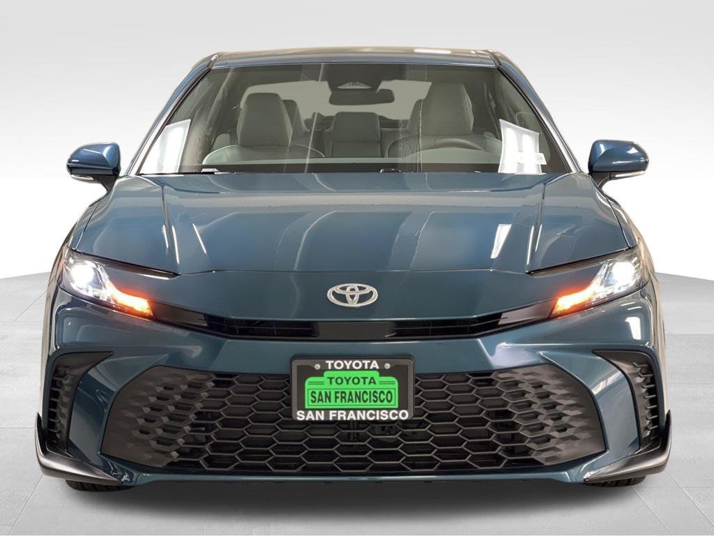 New 2026 Toyota Camry SE FWD image 5