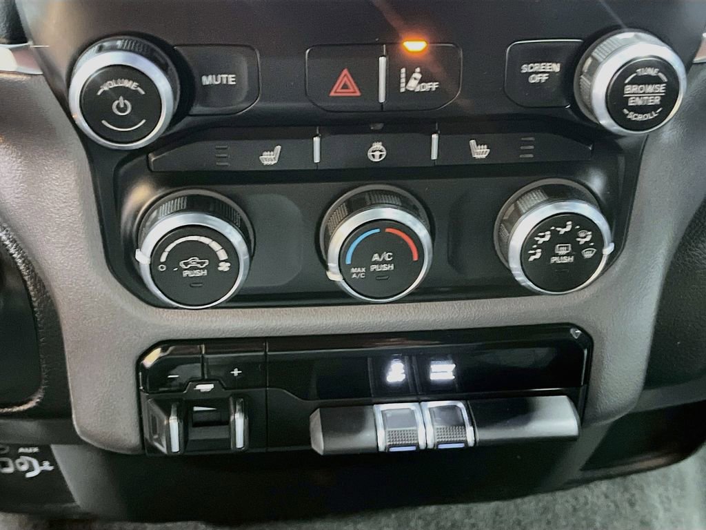 Used 2024 RAM 1500 Big Horn image 15