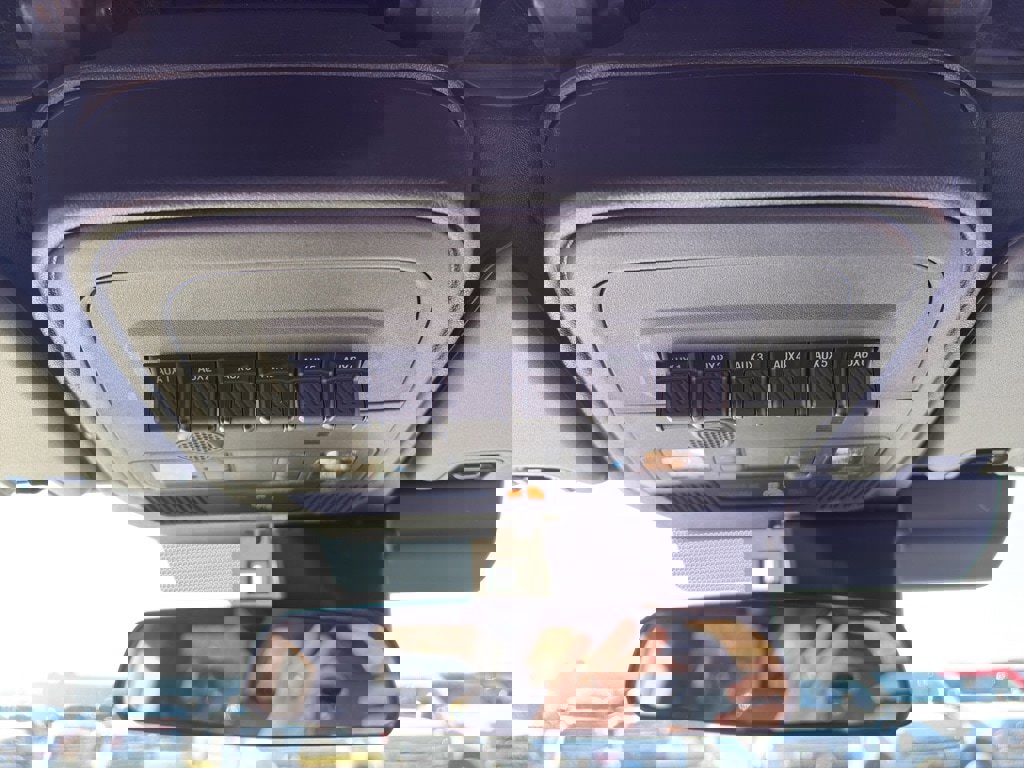 New 2025 Ford Bronco Badlands image 42