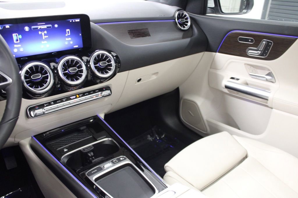 Certified 2026 Mercedes-Benz GLA 250 4MATIC image 24