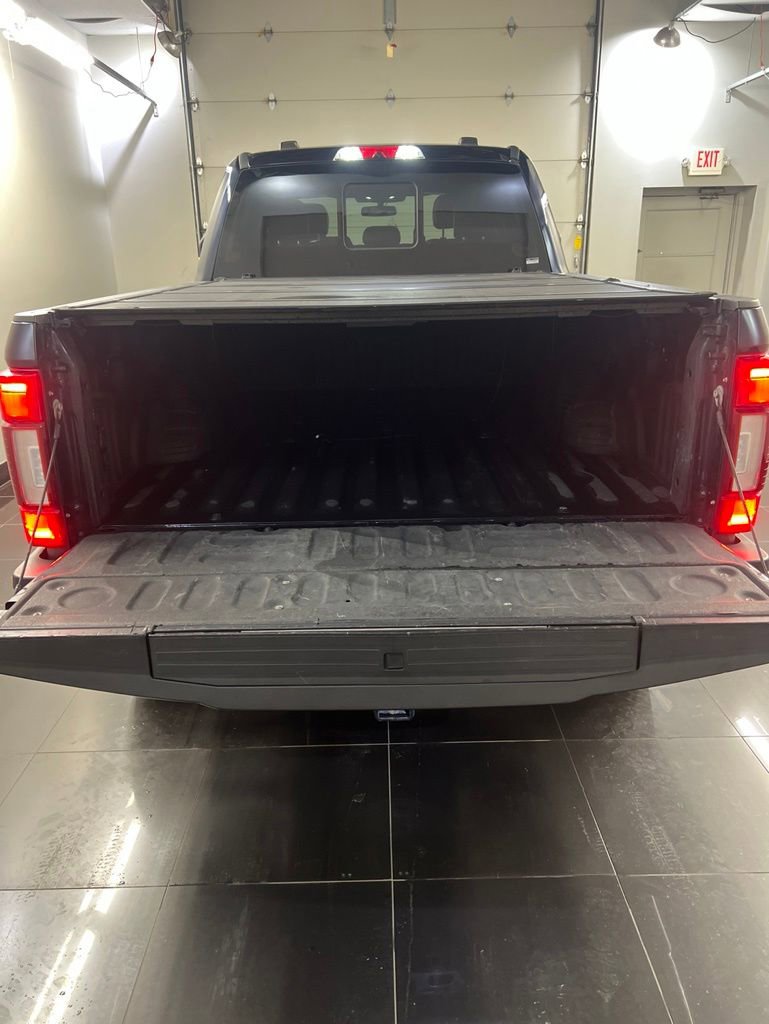 Used 2021 Ford F350 Platinum AWD/4WD image 23