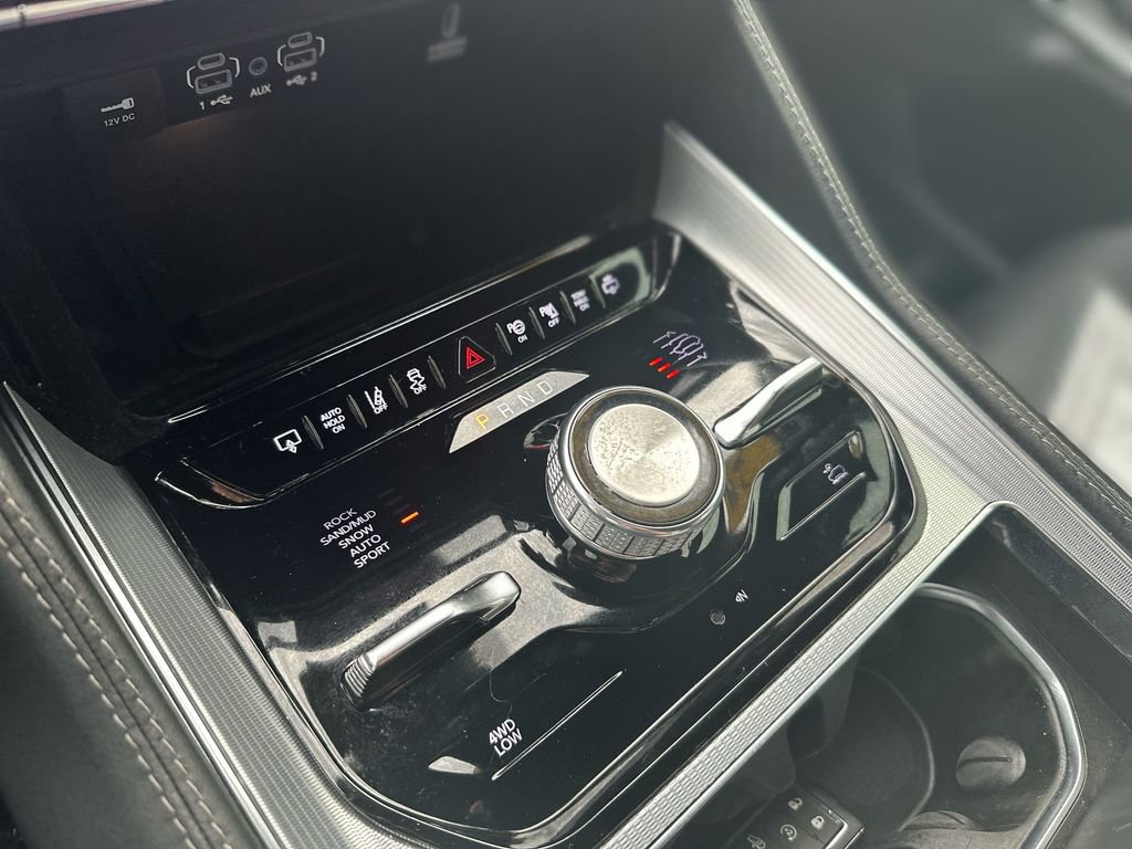 Used 2022 Jeep Grand Wagoneer Series I image 22