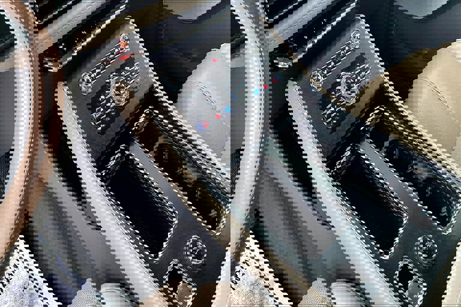 Used 2021 Lincoln Aviator Reserve w/ Equipment Group 201A image 18