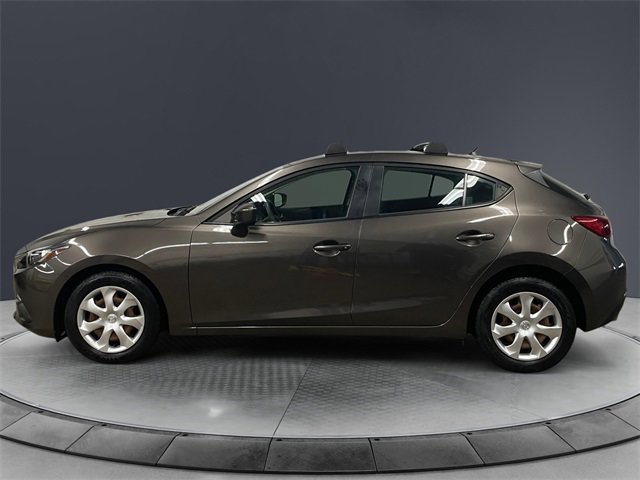 Used 2015 MAZDA MAZDA3 i Sport image 2