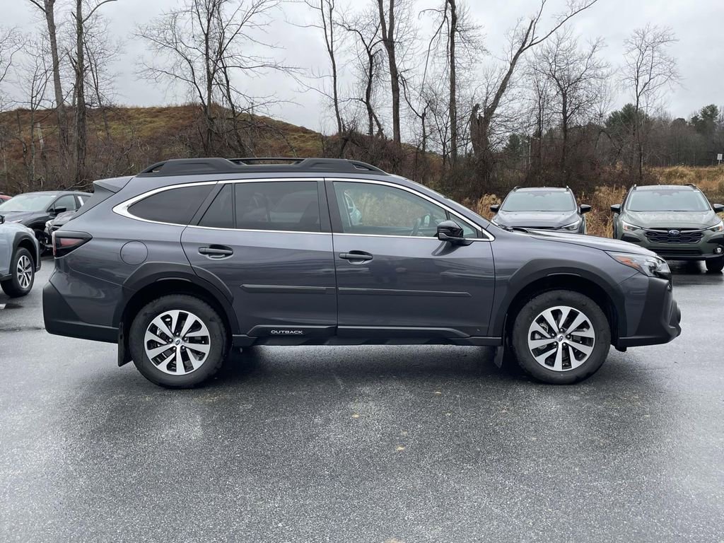 Used 2025 Subaru Outback Premium w/ Popular Package #1 image 28