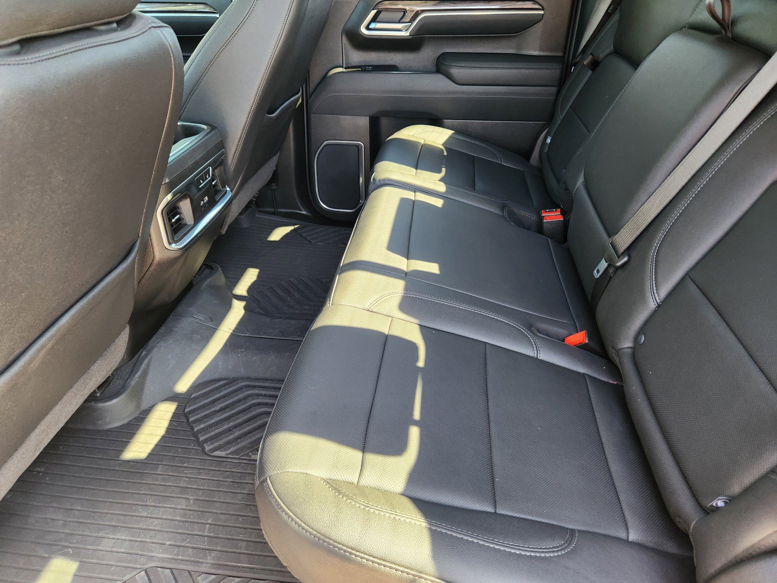 Used 2025 Chevrolet Silverado 1500 LTZ w/ LTZ Premium Texas Edition image 13