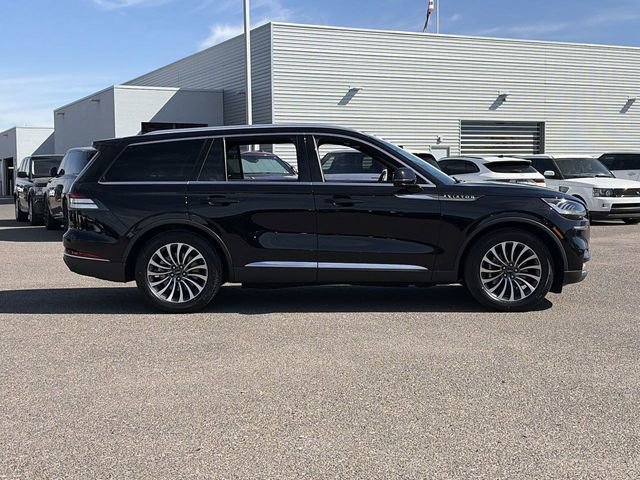 Used 2021 Lincoln Aviator Reserve image 5