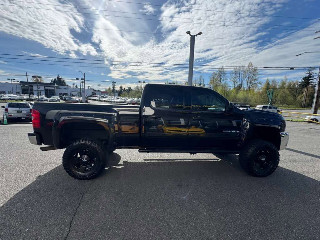 Used 2008 Chevrolet Silverado 2500 LTZ w/ Safety Package AWD/4WD image 10