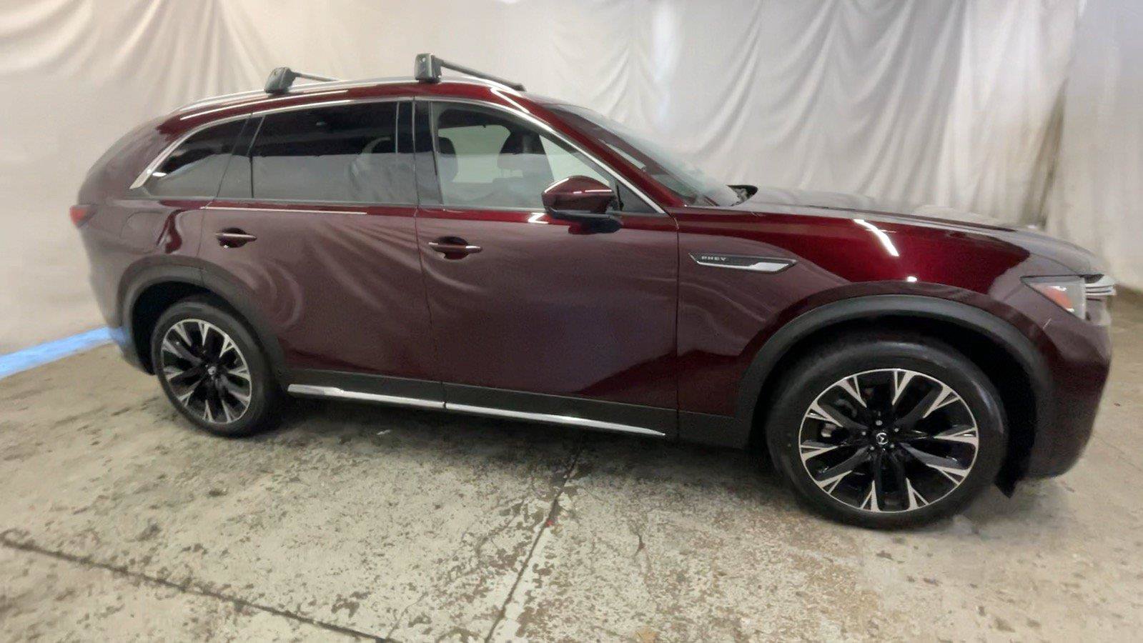 Used 2025 MAZDA CX-90 Plug-In Hybrid w/ Premium Plus AWD/4WD image 4