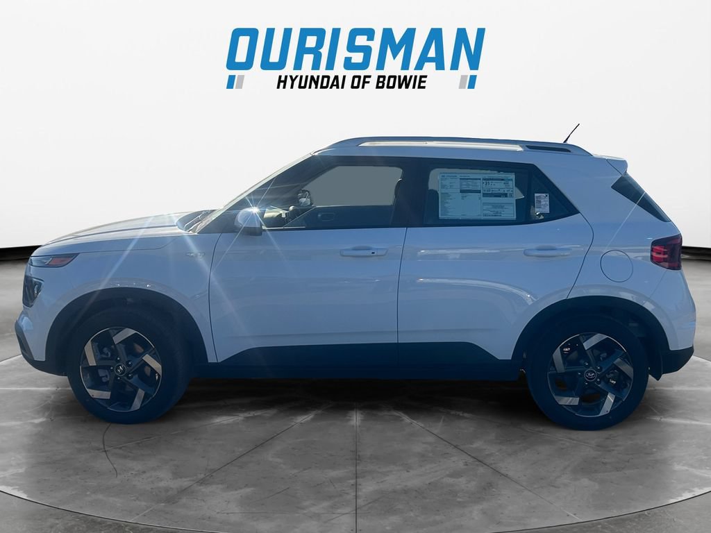 New 2026 Hyundai Venue SEL FWD image 3