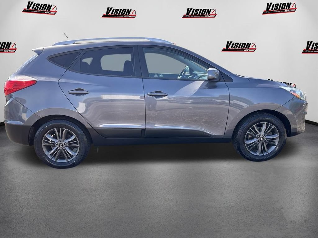 Used 2015 Hyundai Tucson SE AWD/4WD image 6