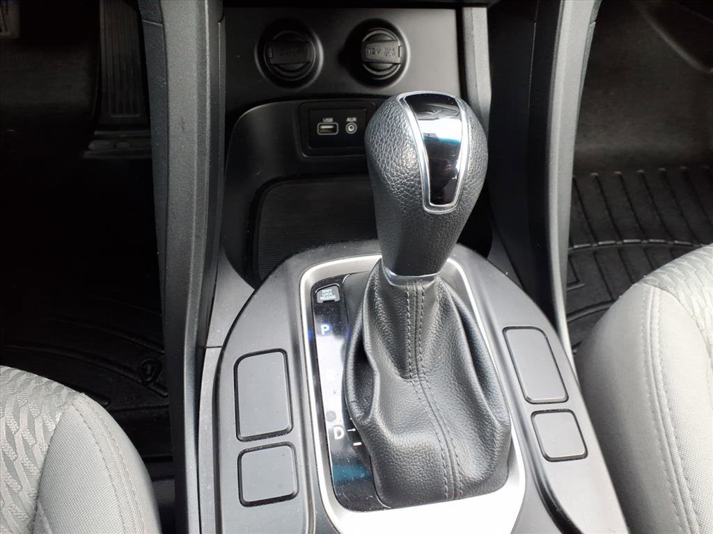 Used 2018 Hyundai Santa Fe Sport image 27