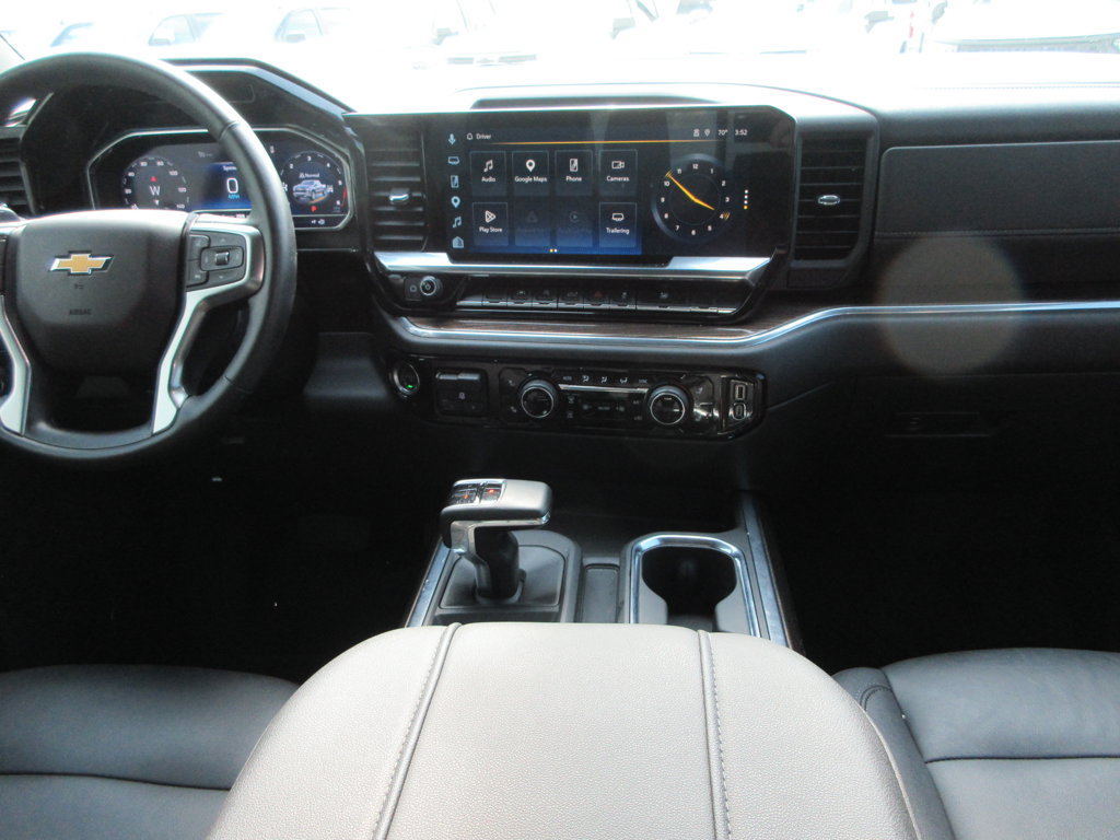 Certified 2023 Chevrolet Silverado 1500 LT w/ Leather Package AWD/4WD image 18