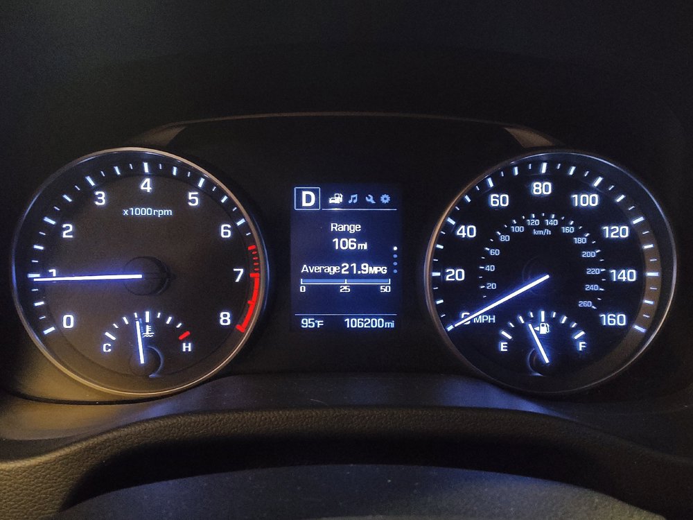 Used 2017 Hyundai Elantra Limited FWD image 23