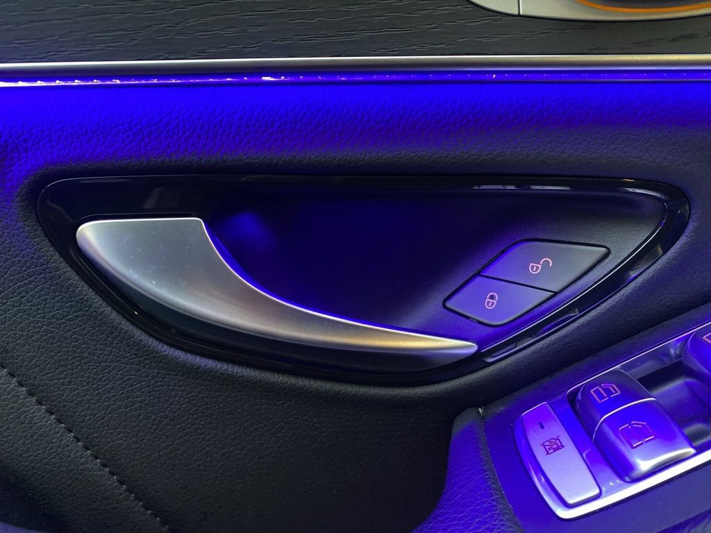 Used 2021 Mercedes-Benz C 300 4MATIC Sedan image 30