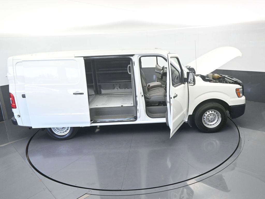 Used 2020 Nissan NV 1500 S image 65