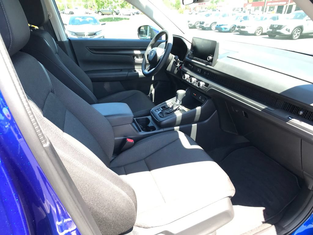 Certified 2025 Honda CR-V LX image 27