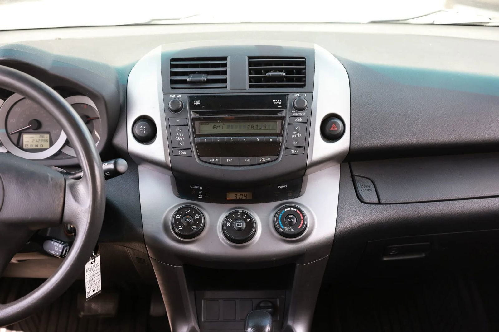 Used 2008 Toyota RAV4 Sport AWD/4WD image 34