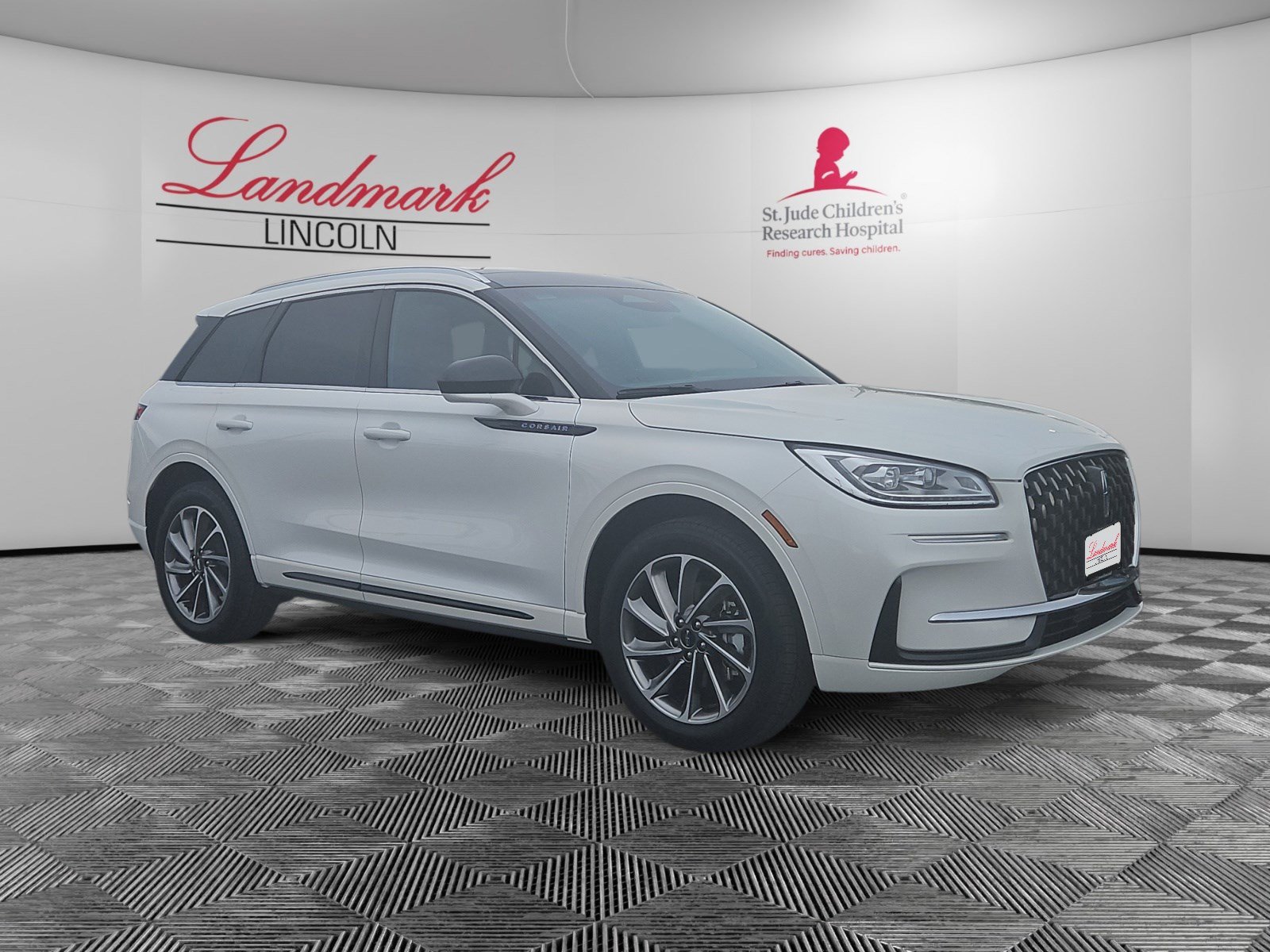 Certified 2024 Lincoln Corsair Grand Touring image 7