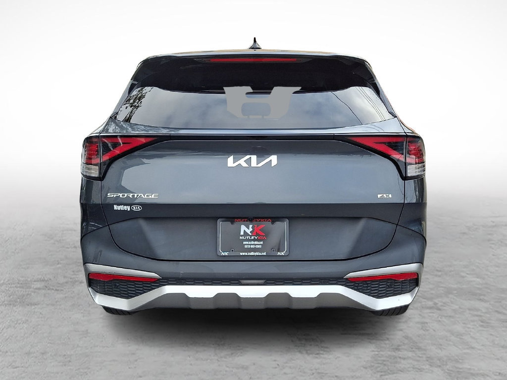 Used 2023 Kia Sportage LX AWD/4WD image 3