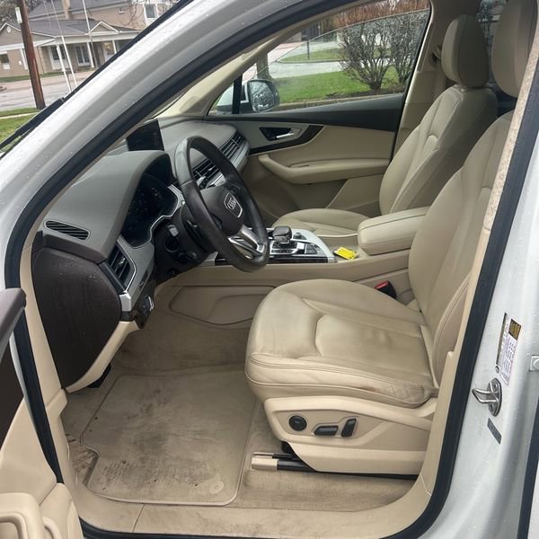 Used 2019 Audi Q7 2.0T Premium Plus w/ Premium Plus Package image 3