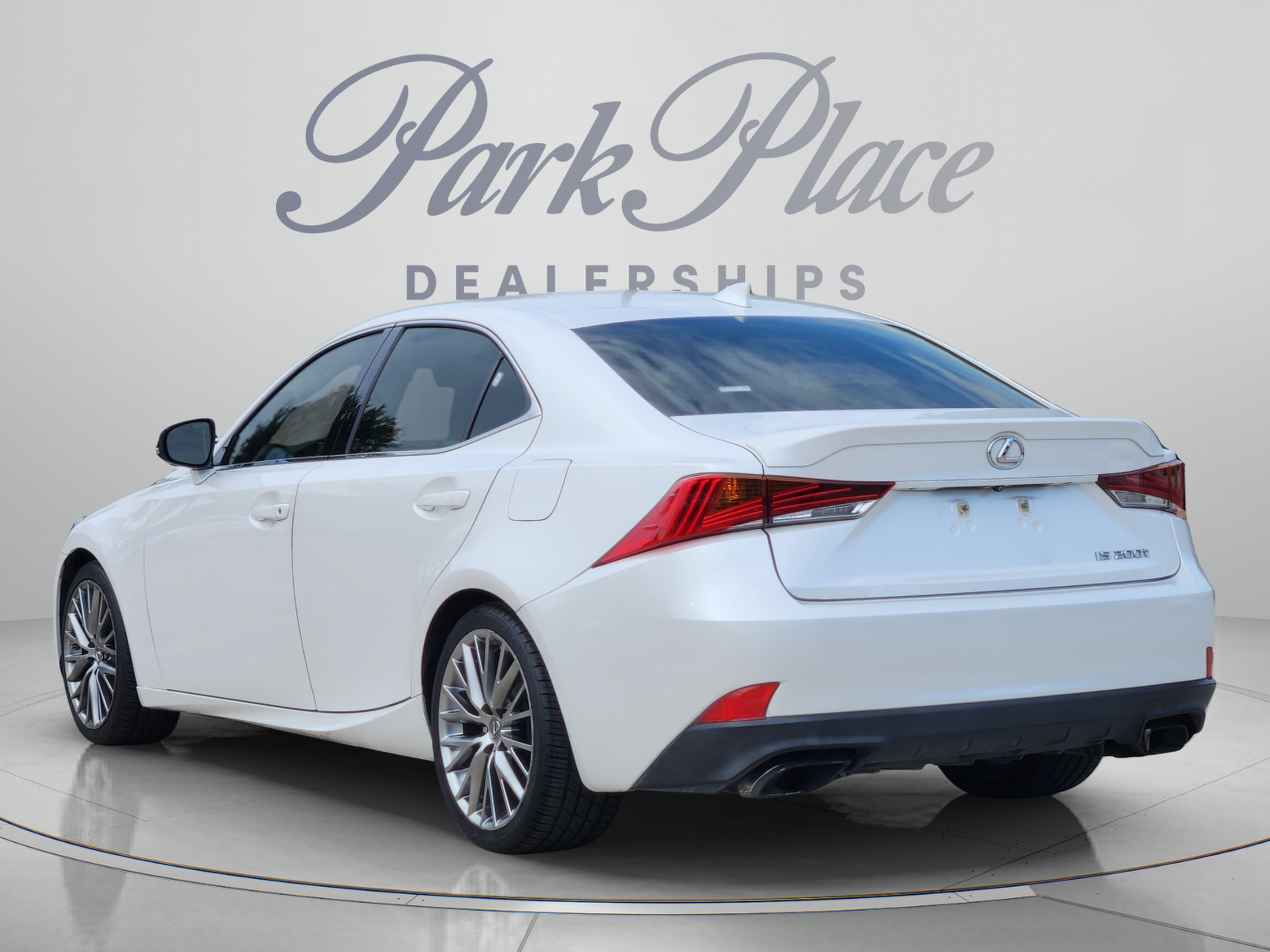 Used 2017 Lexus IS 200t RWD image 3