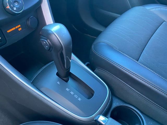 Used 2022 Chevrolet Trax LT image 24