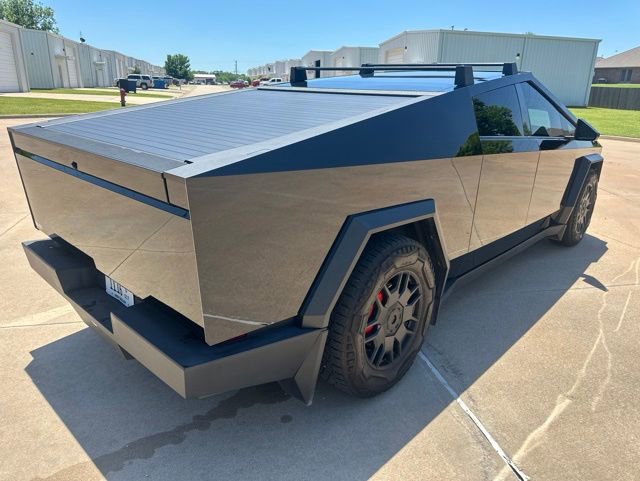 Used 2024 Tesla Cybertruck Cyberbeast AWD/4WD image 5