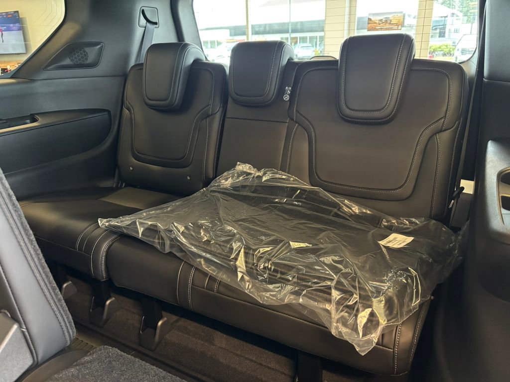 New 2026 Nissan Armada PRO-4X image 26