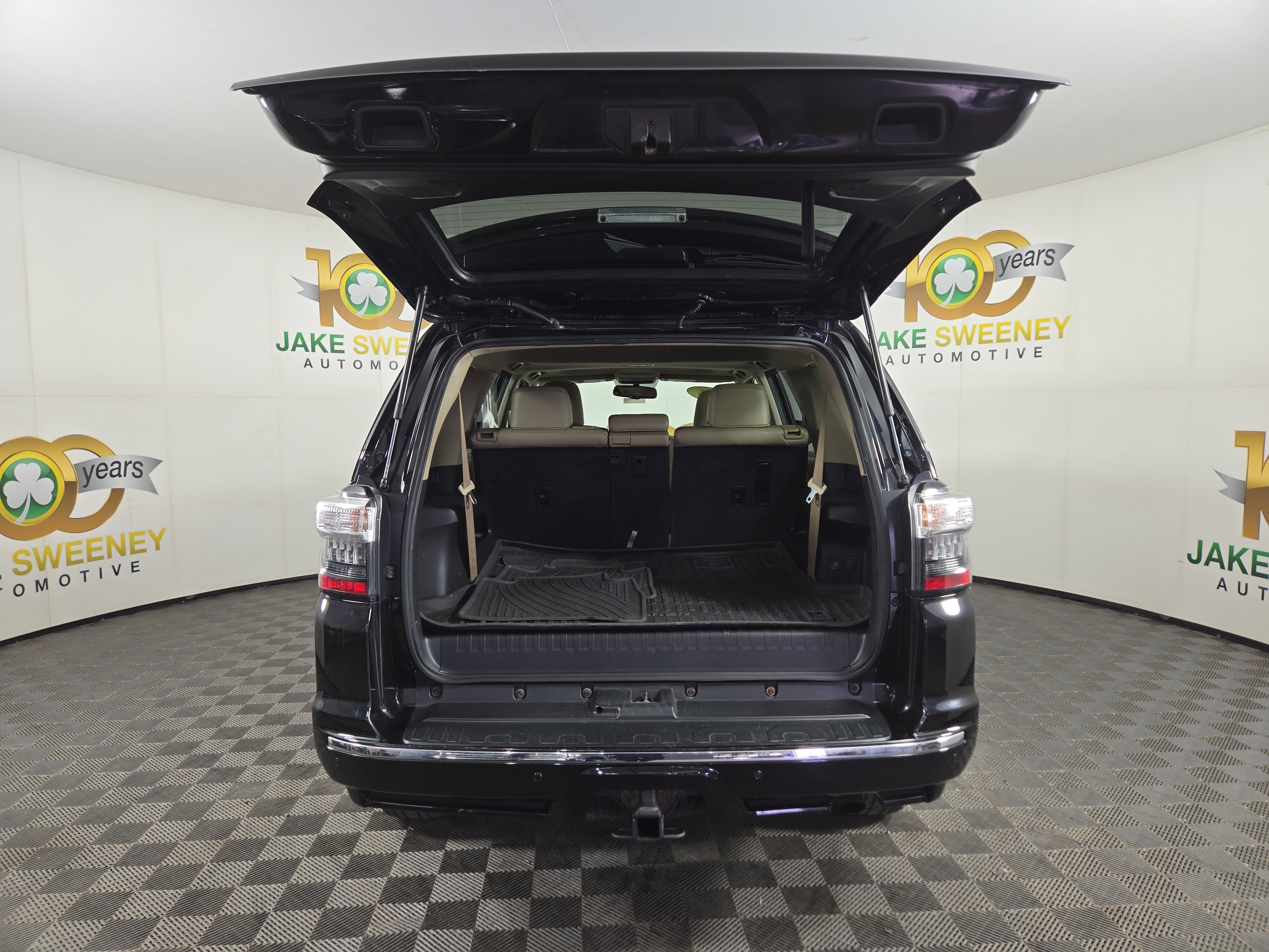 Used 2016 Toyota 4Runner Limited image 34